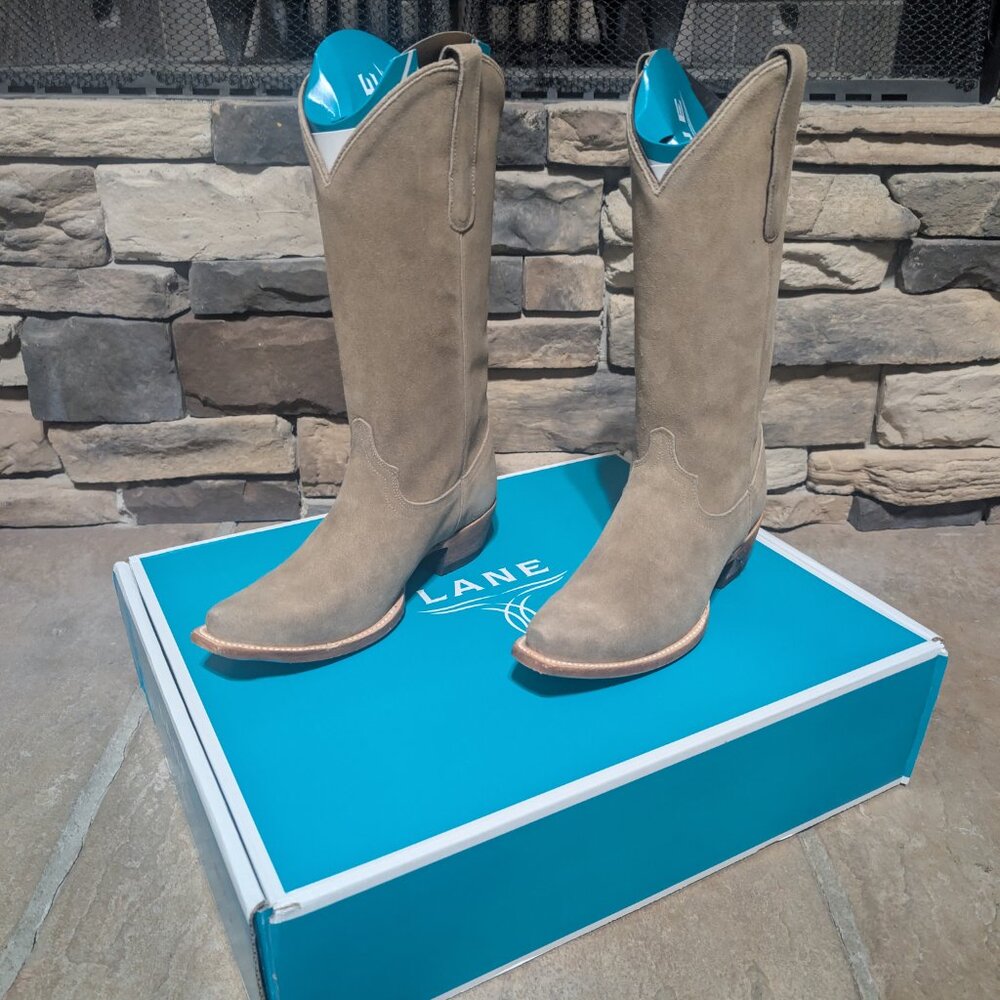 *NEW Lane womens Cowboy Boots- Emma Jane- size 7